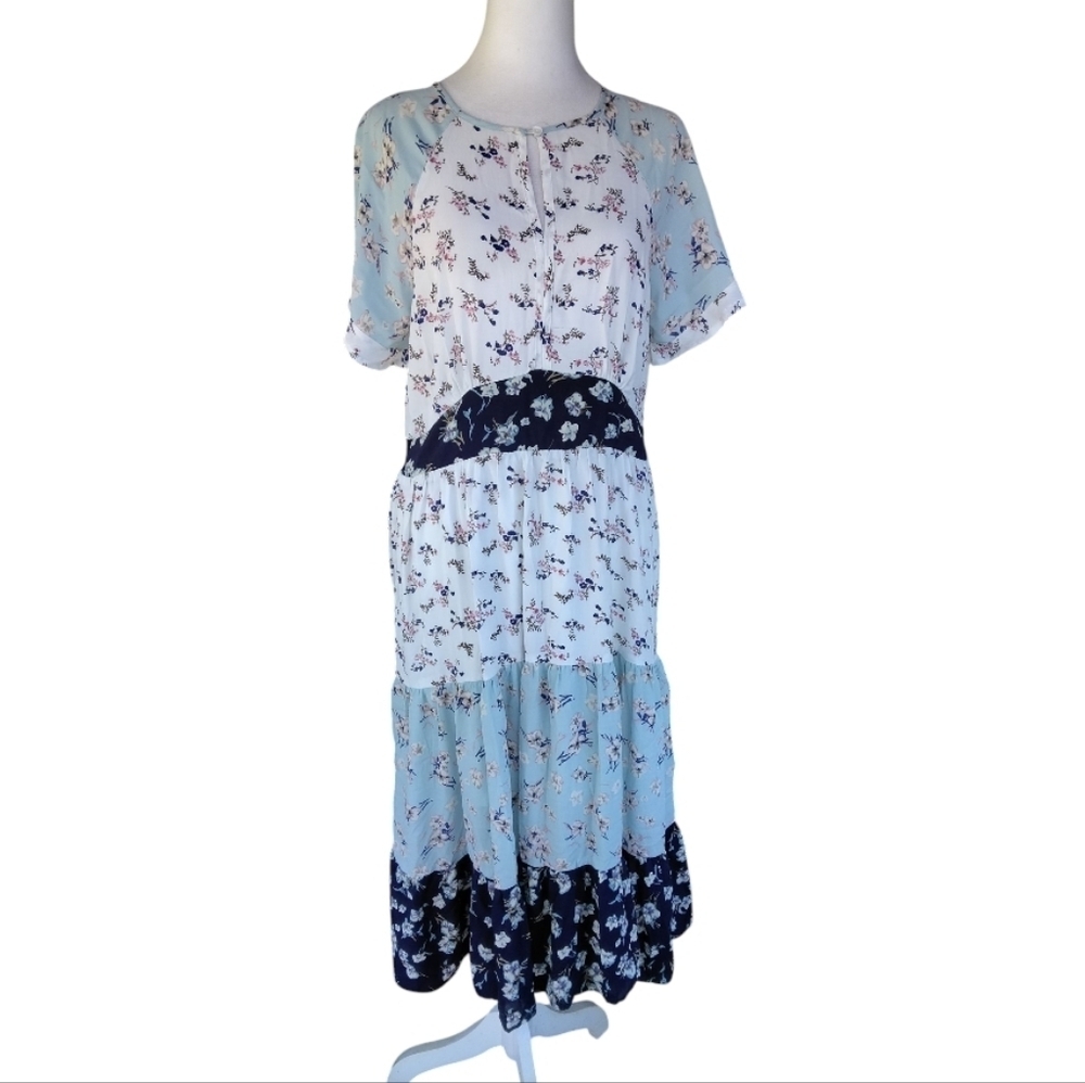 Hayden Los Angeles Ditsy Floral Tiered Skirt Midi Length Dress Size Large - Picture 3 of 9